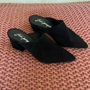 Free People Pointed Toe Sandal heels Size 6.5